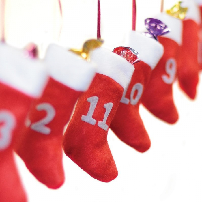 Calendrier de l'avent guirlandes de chaussettes